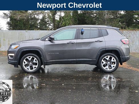 Used 2018 Jeep Compass Limited w/ Navigation Group image 8