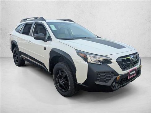 Used 2025 Subaru Outback Wilderness AWD/4WD image 7