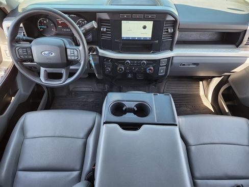 Used 2023 Ford F250 XL w/ XL Driver Assist Package AWD/4WD image 15