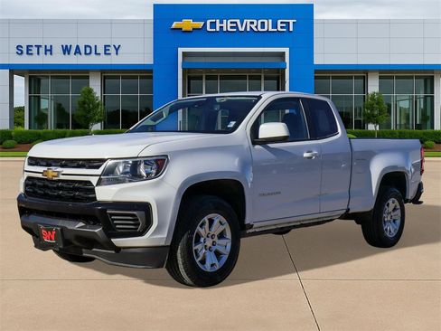 Used 2022 Chevrolet Colorado LT w/ Fleet Safety Package image 3
