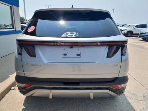 Used 2022 Hyundai Tucson Limited w/ Cargo Package AWD/4WD image 6