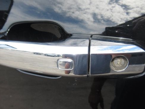 Used 2024 Chevrolet Silverado 3500 High Country w/ High Country Premium Package image 23