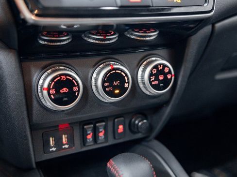 Used 2024 Mitsubishi Outlander Sport LE image 20