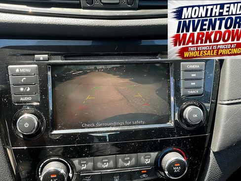 Used 2019 Nissan Rogue S AWD/4WD image 13