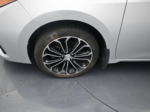 Used 2016 Toyota Corolla S FWD image 16