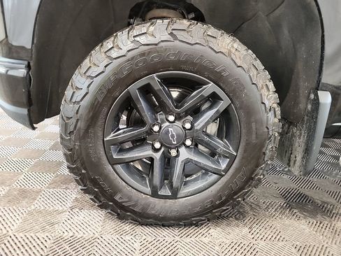 Used 2022 Chevrolet Silverado 1500 LT Trail Boss w/ LT Trail Boss Premium Package image 7