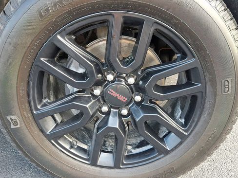 Used 2024 GMC Sierra 1500 Pro w/ Graphite Edition AWD/4WD image 8