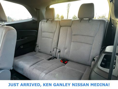 Used 2020 Honda Pilot EX image 17