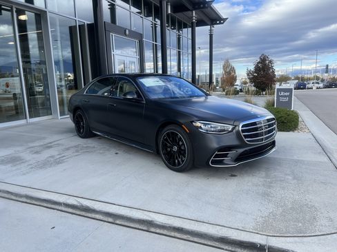 New 2026 Mercedes-Benz S 580 4MATIC Sedan image 3