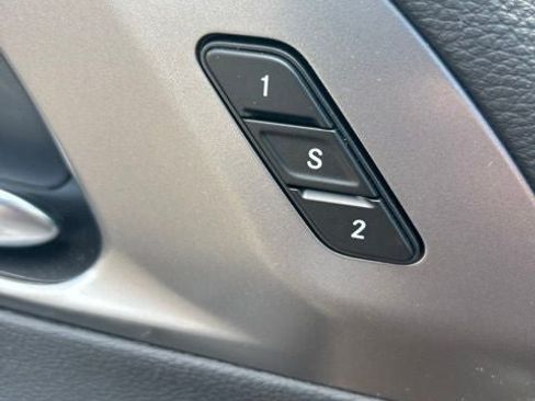 Used 2026 Chrysler Pacifica Select AWD/4WD image 21
