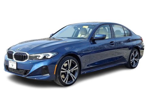 Certified 2023 BMW 330i xDrive Sedan w/ Premium Package image 3