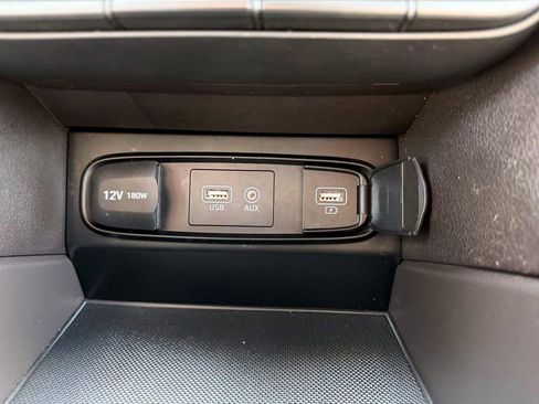 Used 2019 Hyundai Santa Fe SEL image 21