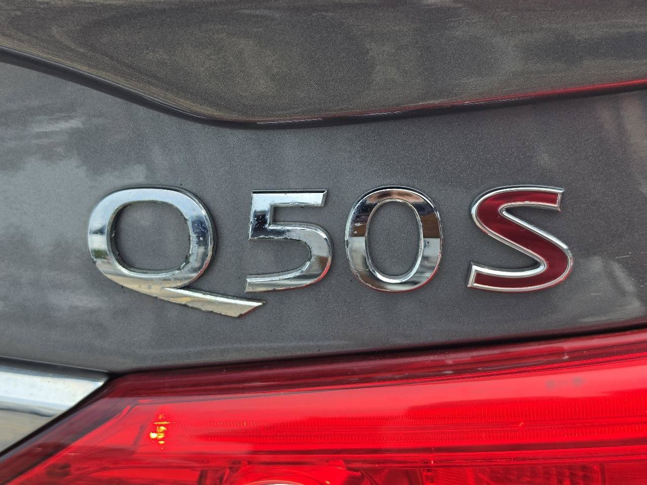 Used 2016 INFINITI Q50 Red Sport 400 AWD/4WD image 13