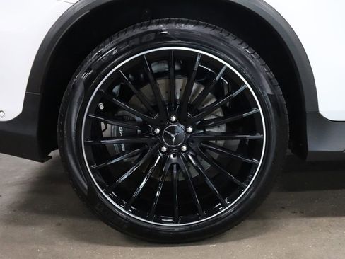 Used 2021 Mercedes-Benz GLC 63 AMG 4MATIC image 41