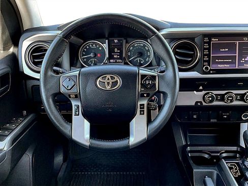 Used 2021 Toyota Tacoma SR5 image 5