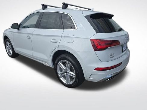 Used 2024 Audi Q5 e Premium Plus w/ Premium Plus Package image 5