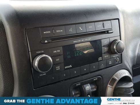 Used 2016 Jeep Wrangler Unlimited Sport image 15