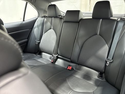 Used 2024 Toyota Camry XSE FWD image 13