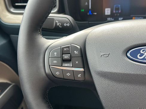 New 2025 Ford Maverick Lariat w/ 4K Tow Package image 23