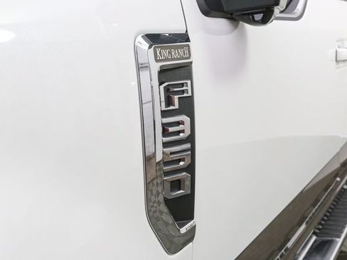 Used 2022 Ford F350 King Ranch w/ Snow Plow Prep Package AWD/4WD image 5