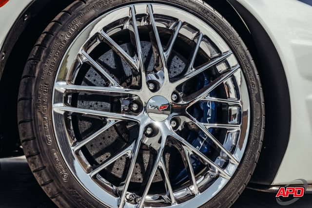 Used 2011 Chevrolet Corvette ZR1 w/ Preferred Equipment Group RWD image 3