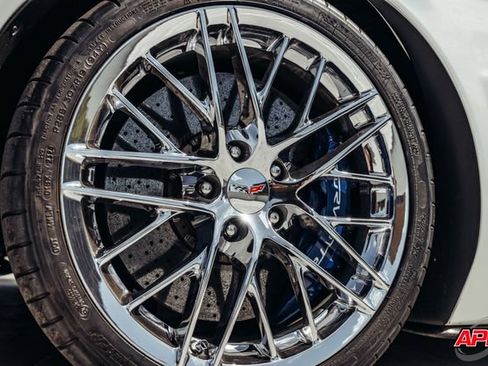 Used 2011 Chevrolet Corvette ZR1 w/ Preferred Equipment Group RWD image 3