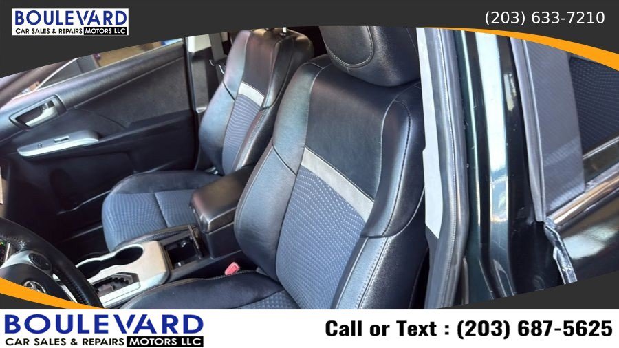 Used 2012 Toyota Camry SE FWD image 21