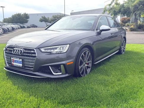 Used 2019 Audi S4 Premium Plus w/ Premium Plus Package AWD/4WD image 3