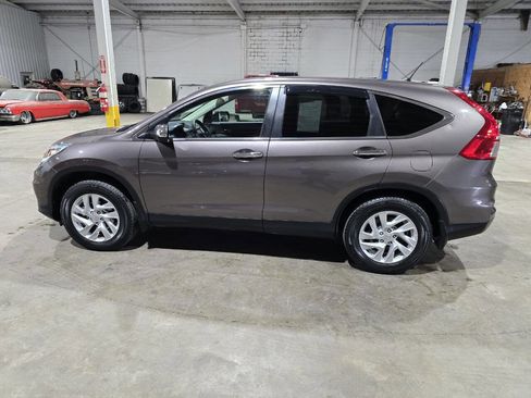 Used 2016 Honda CR-V EX image 5