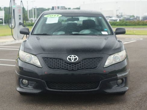 Used 2011 Toyota Camry SE w/ SE Extra-Value Pkg #1 FWD image 15