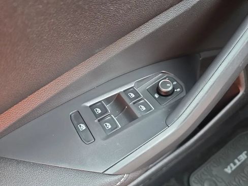 Used 2024 Volkswagen Jetta S FWD image 22