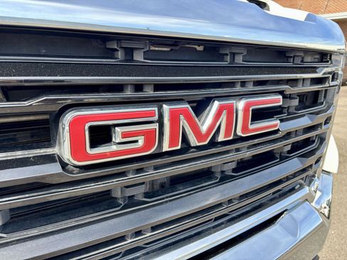 Used 2022 GMC Sierra 2500 Pro w/ Convenience Package AWD/4WD image 21