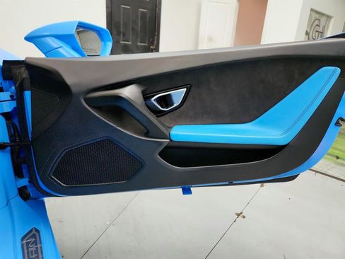 Used 2017 Lamborghini Huracan LP 610-4 image 23