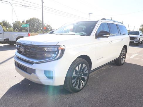 New 2026 Ford Expedition Platinum w/ Driver's Package image 6