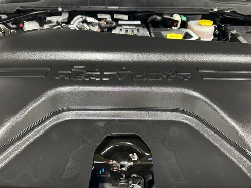 Used 2025 RAM 1500 Laramie AWD/4WD image 64