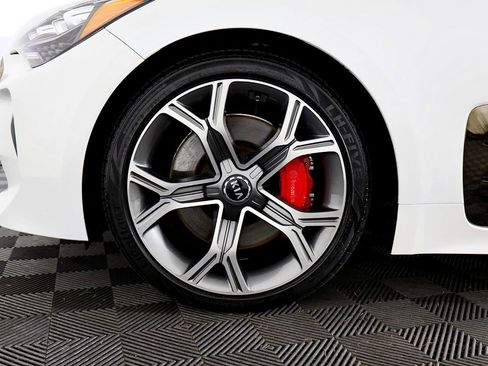 Used 2018 Kia Stinger GT2 image 54