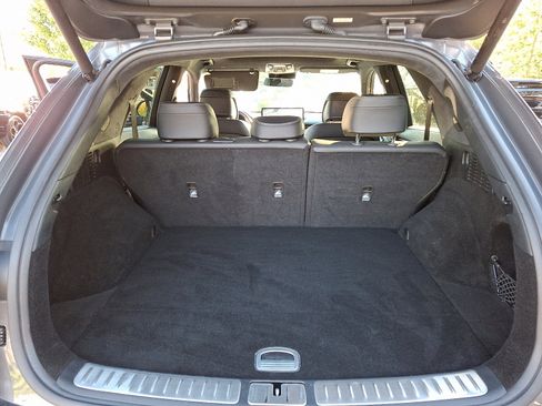 Used 2022 Genesis GV70 3.5T Sport w/ Sport Advanced Package image 30