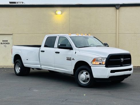 Used 2017 RAM 3500 Tradesman w/ Popular Equipment Group image 3