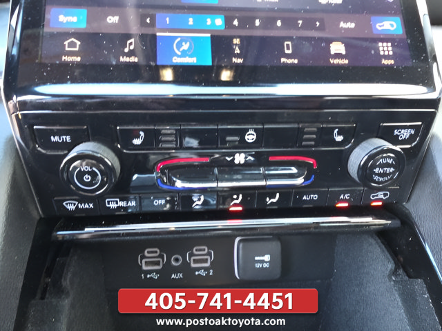 Used 2021 Jeep Grand Cherokee L Limited AWD/4WD image 22
