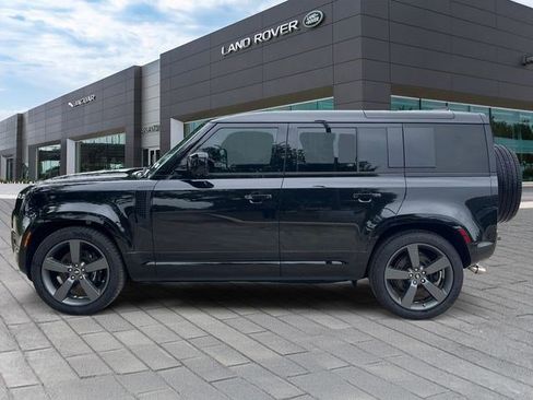 New 2025 Land Rover Defender 110 V8 AWD/4WD image 2