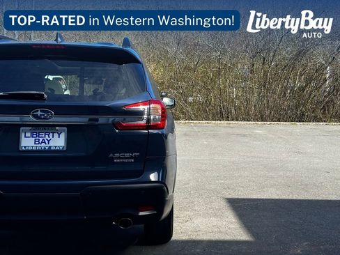Used 2023 Subaru Ascent Limited w/ Technology Package AWD/4WD image 6