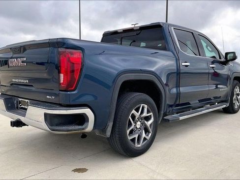 Used 2023 GMC Sierra 1500 SLT image 4
