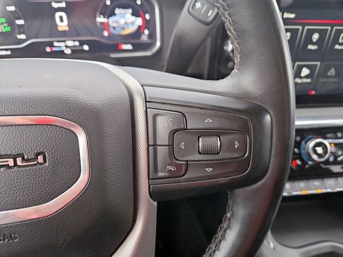 Used 2024 GMC Sierra 2500 Denali w/ Denali Reserve Package image 16