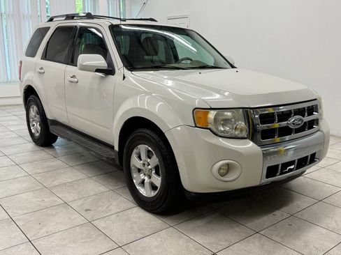 Used 2010 Ford Escape Limited FWD image 1