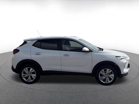 Used 2026 Buick Encore GX Preferred AWD/4WD image 15