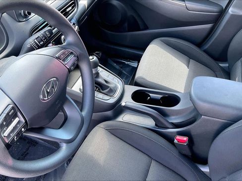 Used 2023 Hyundai Kona SEL FWD image 17