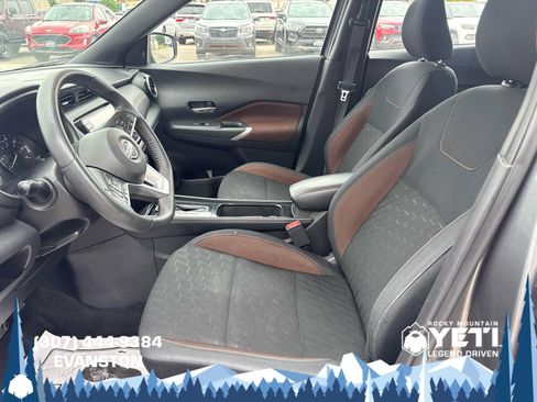 Used 2023 Nissan Kicks SR w/ Interior Electronics Package FWD image 20