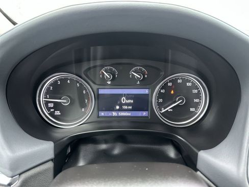 Used 2021 Buick Enclave Essence image 15