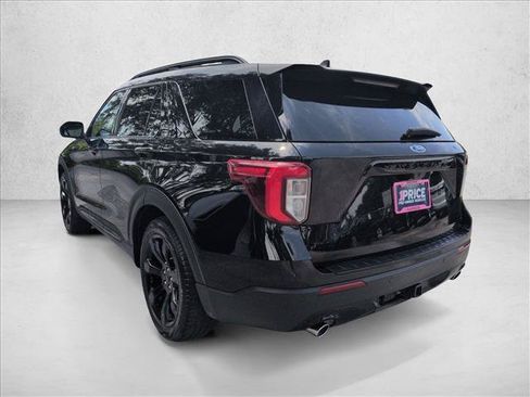 Certified 2023 Ford Explorer ST-Line w/ Class IV Trailer Tow Package RWD image 8