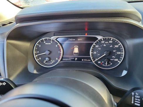 Used 2024 Nissan Rogue SV image 21